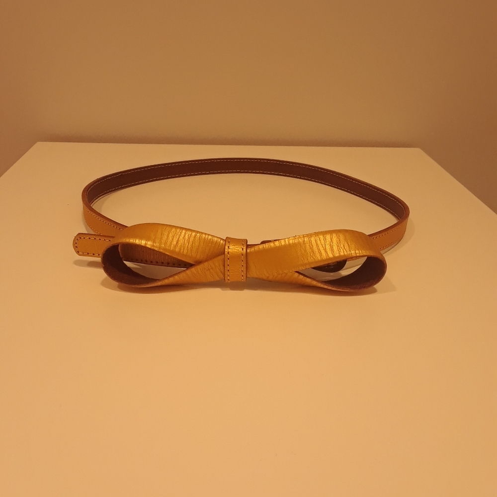 NWOT Linea Pelle Bow Leather Belt
